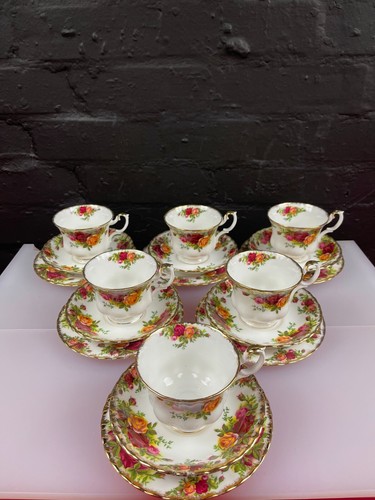 Royal albert old country roses - albert,