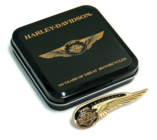 Spilla distintivo carro armato