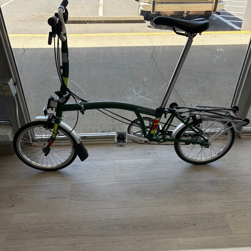 Brompton folding bicycle - folding,