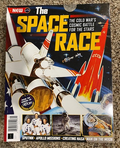 Magazine the space race - magazine:,