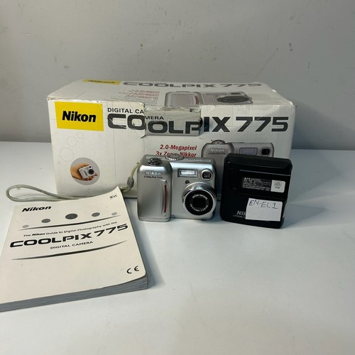 Nikon coolpix 775 digicam - coolpix,