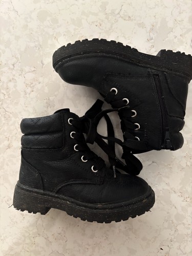Stivaletto alto nero bambina