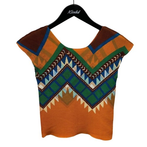 Issey miyake top - me,