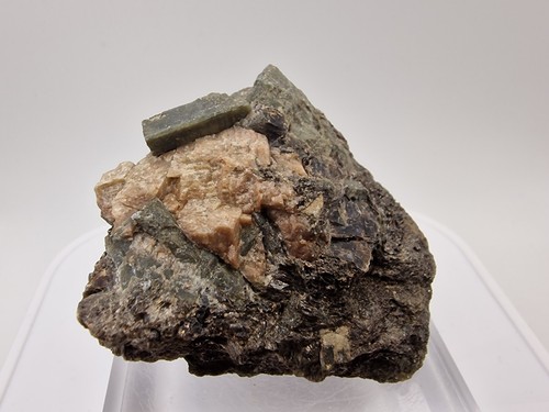 Enstatite apatite da - e,