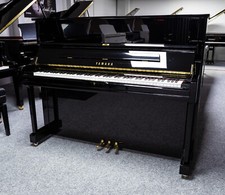 YAMAHA SU131S PIANOFORTE