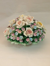 Cestino Ovale Con Rose e Fiori