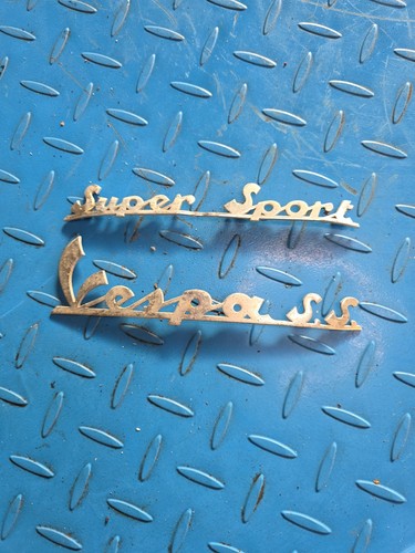 Emblema vespa 180 scritta - emblema,
