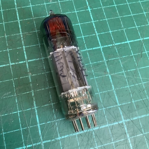 Tubo valvola pentodo - , mullard