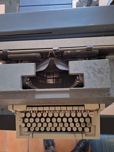 Antica macchina scrivere - macchina, da