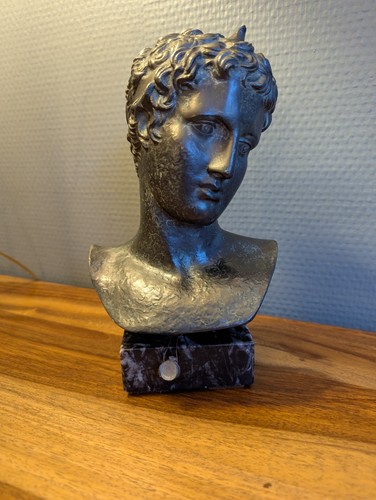Molto bello busto - bello, efebo