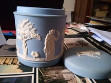 SCATOLA CON COPERCHIO WEDGWOOD JASPER WARE INIZIO NOVECENTO
