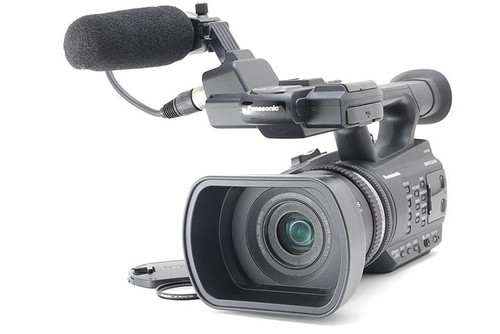 Quasi come nuova videocamera - nuova],