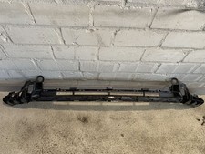 Supporto paraurti anteriore