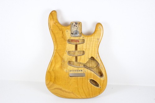 Corpo frassino fender - frassino,