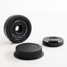 Canon EF 40 mm f/2.8 STM