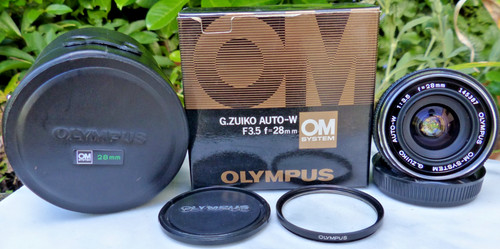 Olympus system 28mm - 28mm, f/3.5