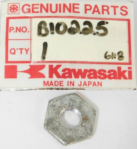 Nos 1975 1976 - 1, 1975-1976