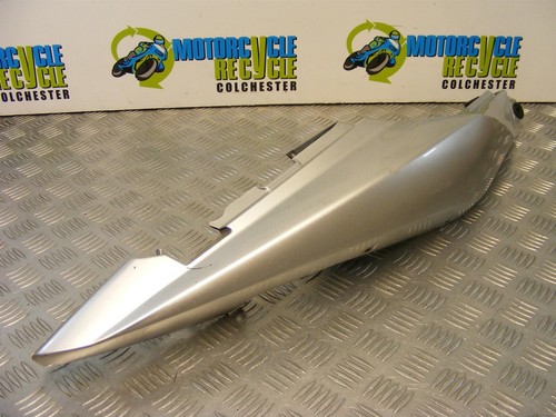 Suzuki 1000 pannello - suzuki, coda