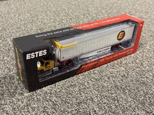 Estes Express Lines Tractor
