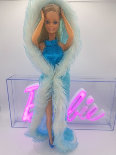Barbie magic moves - magic, anni
