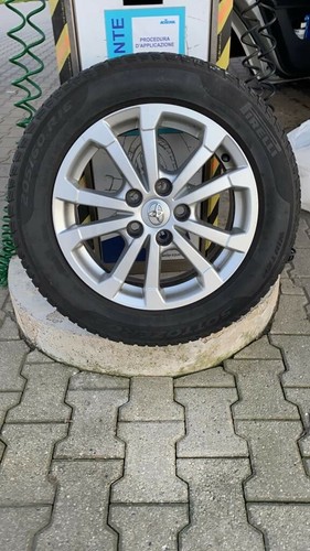 Gomme toyota pirelli - toyota,