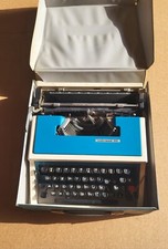 Macchina da Scrivere Olivetti