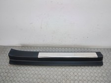 14228 Modanatura battitacco dx