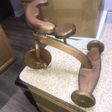 Triciclo in legno fatto a mano