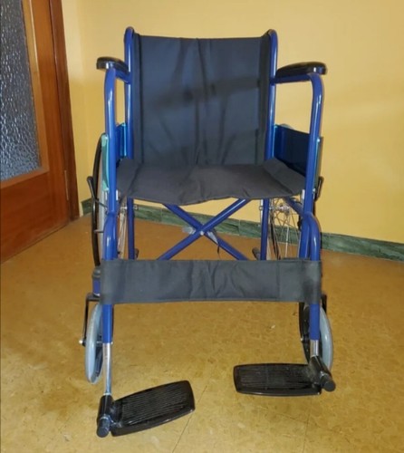 Sedia rotelle pieghevole - a,