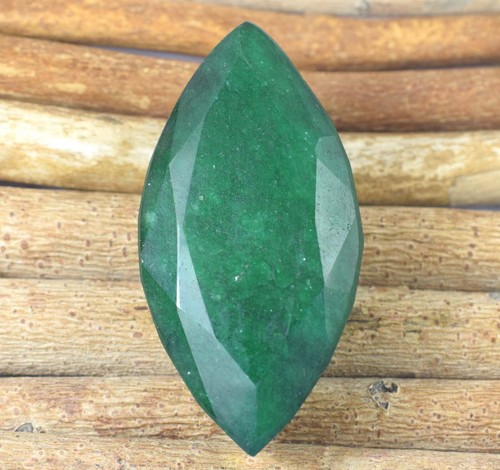 Smeraldo verde brasiliano