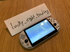 PS Vita Silver PCH 2000 ZA25