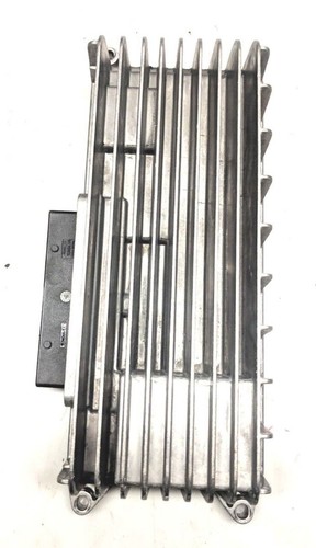 Amplificatore audio audi - amplificatore,