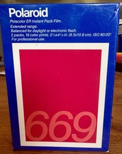 Scatola sigillata POLAROID 669