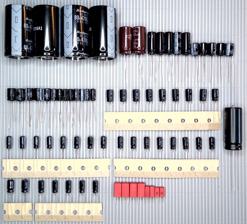 Set condensatore elettrolitico