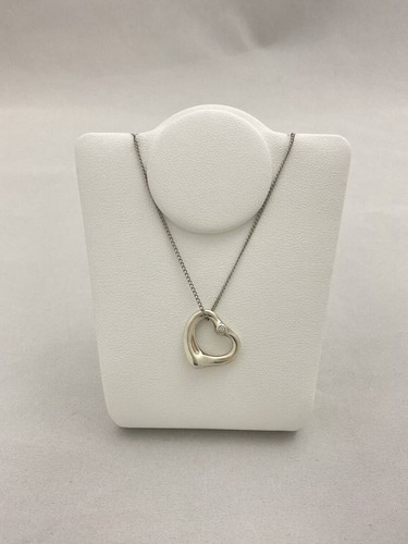Collana con ciondolo originale