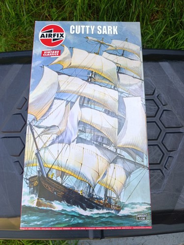 Airfix scala 130 - scala, sark