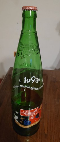 Bottiglia acqua ferrarelle - bottiglia,