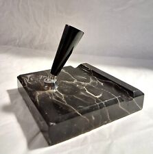 Stiloforo con base in marmo