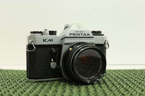 Pentax 35mm slr film camera - km,