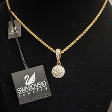 Collana con ciondolo sfera