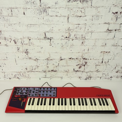 Clavia nord lead - nord,