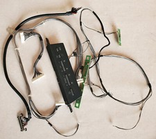 Cables, Nappes, bouton power