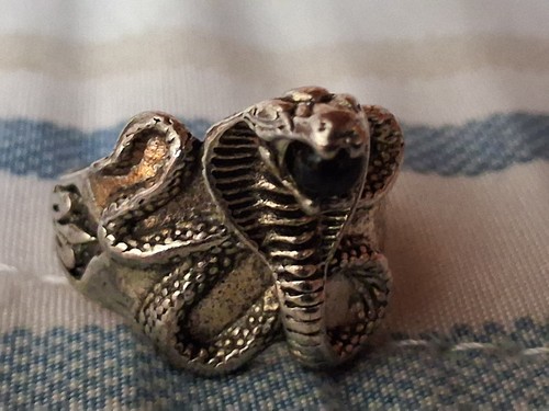 “Anello serpente regolabile