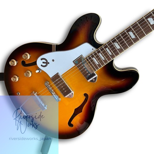 Chitarra elettrica sinistra