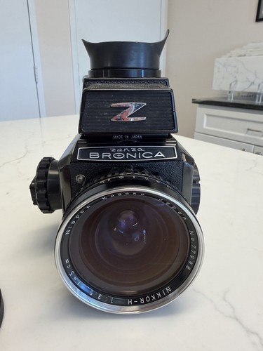 Zenza bronica film camera - bronica,