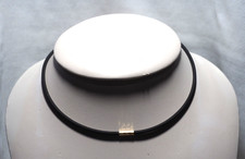 Girocollo Caucciù e Oro