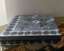 Scatola carta argentdecorata