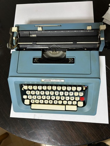 Macchina scrivere olivetti - scrivere,