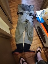 Simms g3 guides sz LG 9-11 and