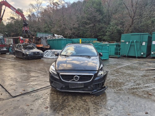 Ricambi volvo v40 cross - ricambi,